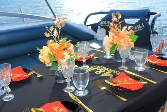 VIP Whales & Cocktails (3:30 PM – 5:30 PM)