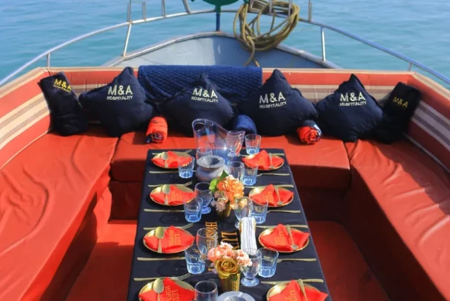 Sunrise Boat Ride (8:00 AM – 9:30 AM)
